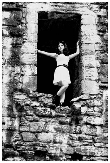 Garbriella - Linlithgow Palace Window