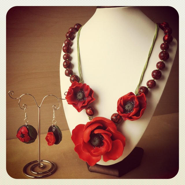 Poppies set by Merlyn-Wooden Poppies set by Merlyn-Wooden