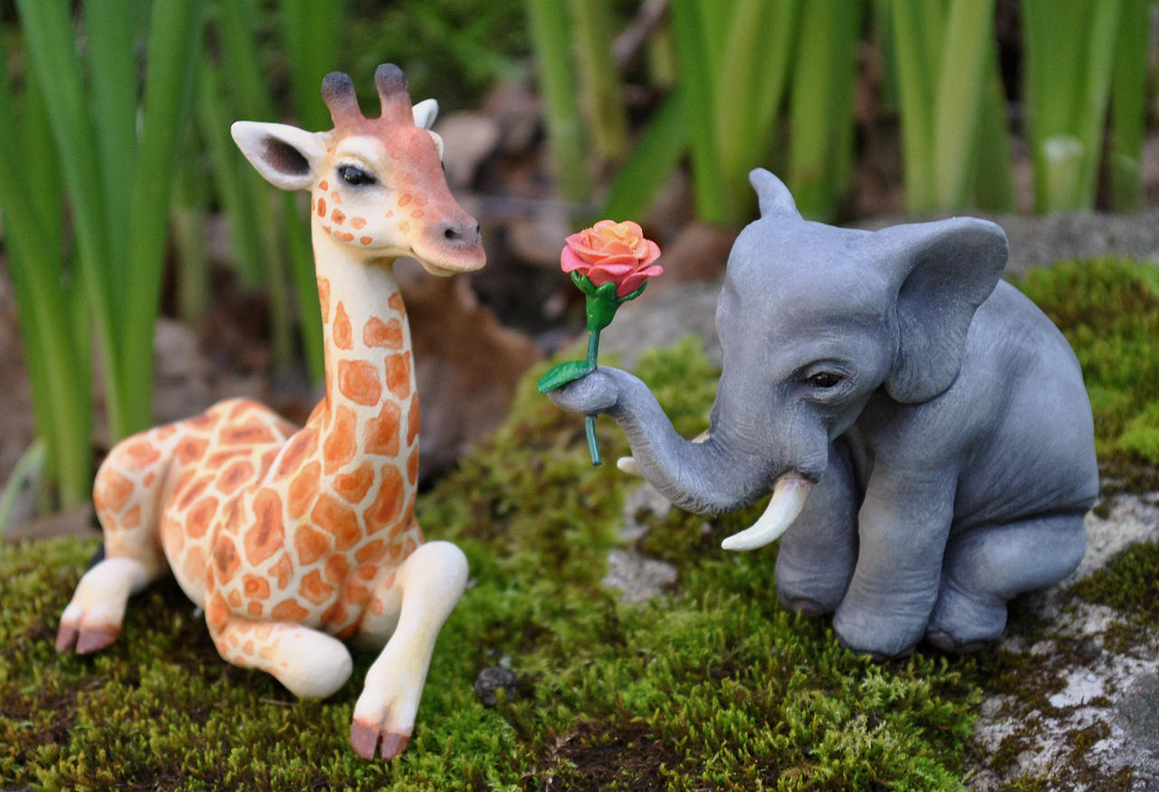 Elephant and Giraffe Wedding Cake Topper