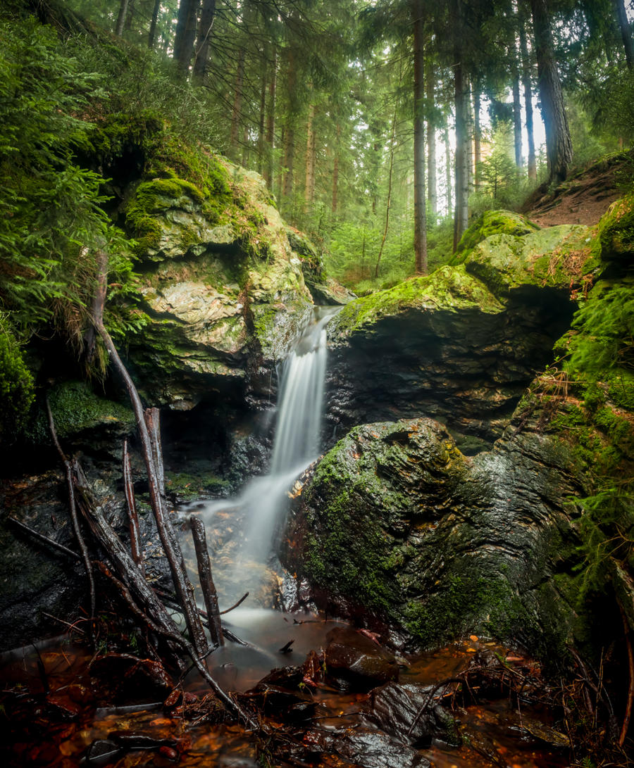 Riss Falls the second by DanielGliese on DeviantArt