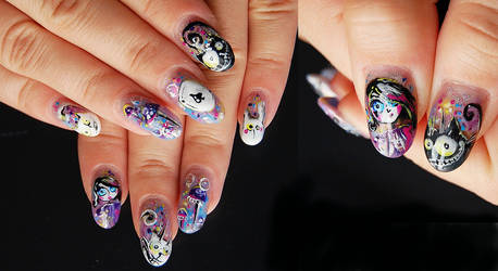 Alice in wonderland (nailart)