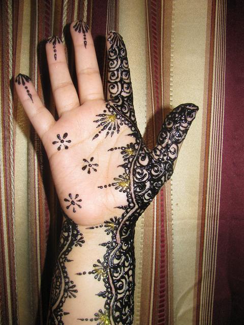 henna nice