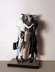 Mass Effect - Saren and Nihlus sculpture