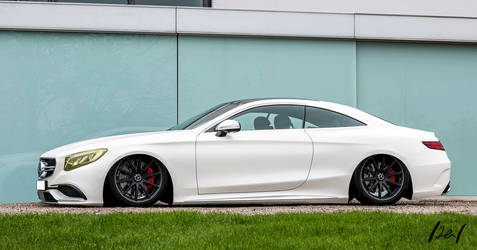 S63 AMG Coupe Slammed