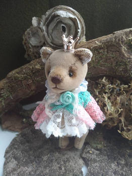 spring princess bear