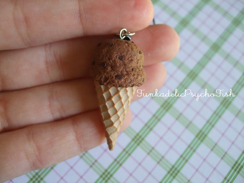 Big Ice Cream Charm 11 - Chocolate