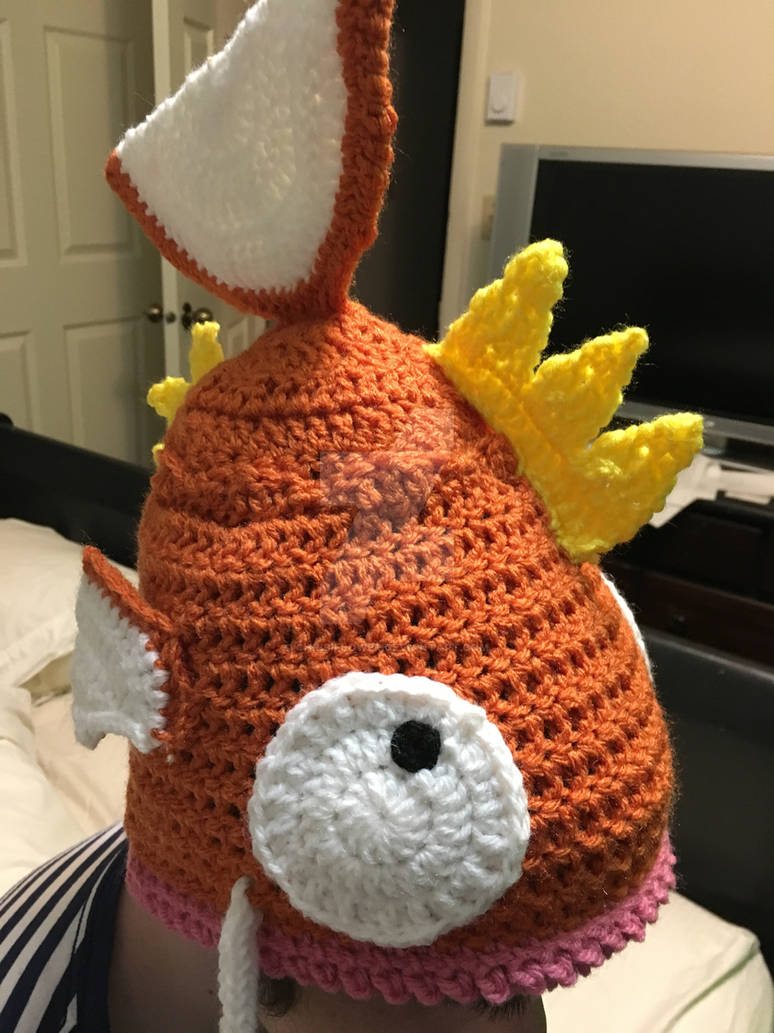 Crochet Magikarp hat pattern! by ChrisiFlower on DeviantArt