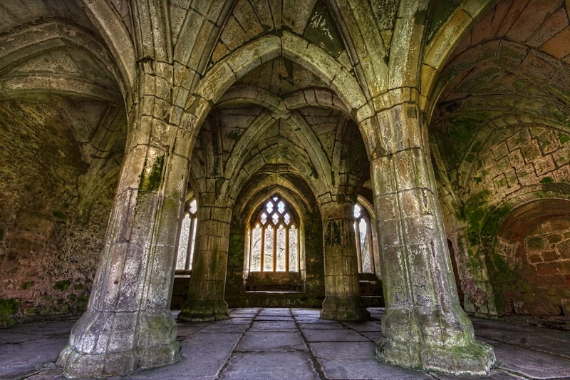 Valle Crusis Abbey HDR Color