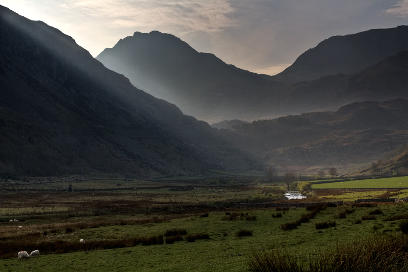 Tryfan lit up