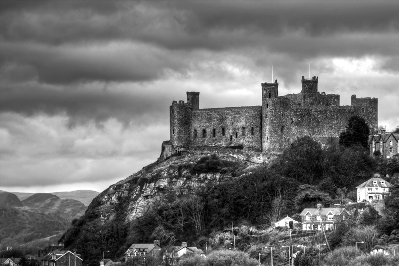 Harlech Castle in Mono