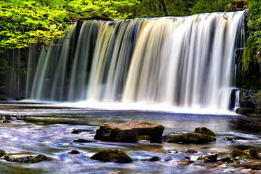 Pontneddfechan waterfall walk 3