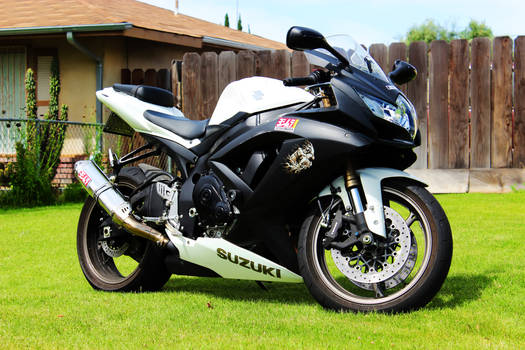 Suzuki GSX 600