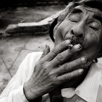 retrato fumando