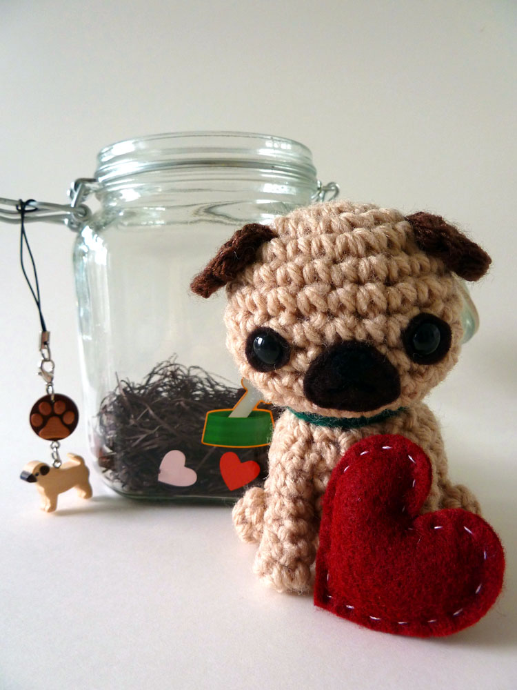 Pug amigurumi