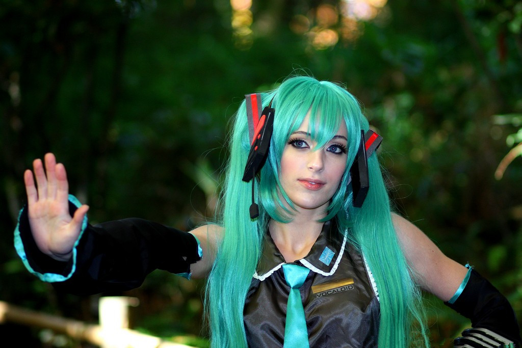 Vocaloid Miku Cosplay