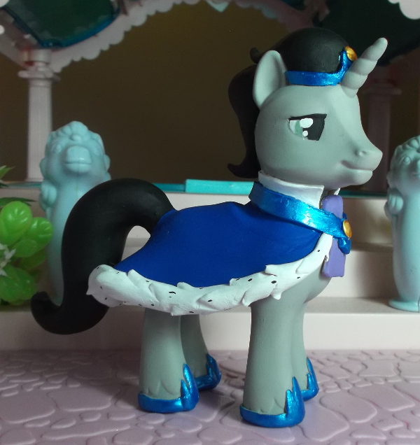 MLP custom alternate universe good king Sombra