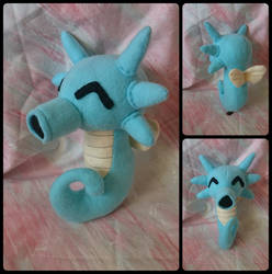 Horsea plush