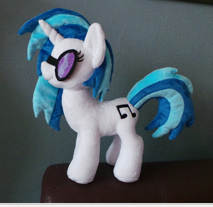 DJ Vinyl Scratch / Pon3