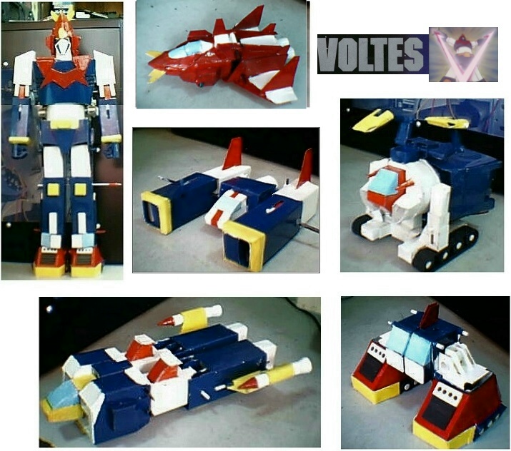 Cardboard model of Voltes V