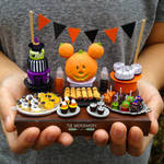 Halloween Disney Inspired Miniature Food by TheMicroBakery