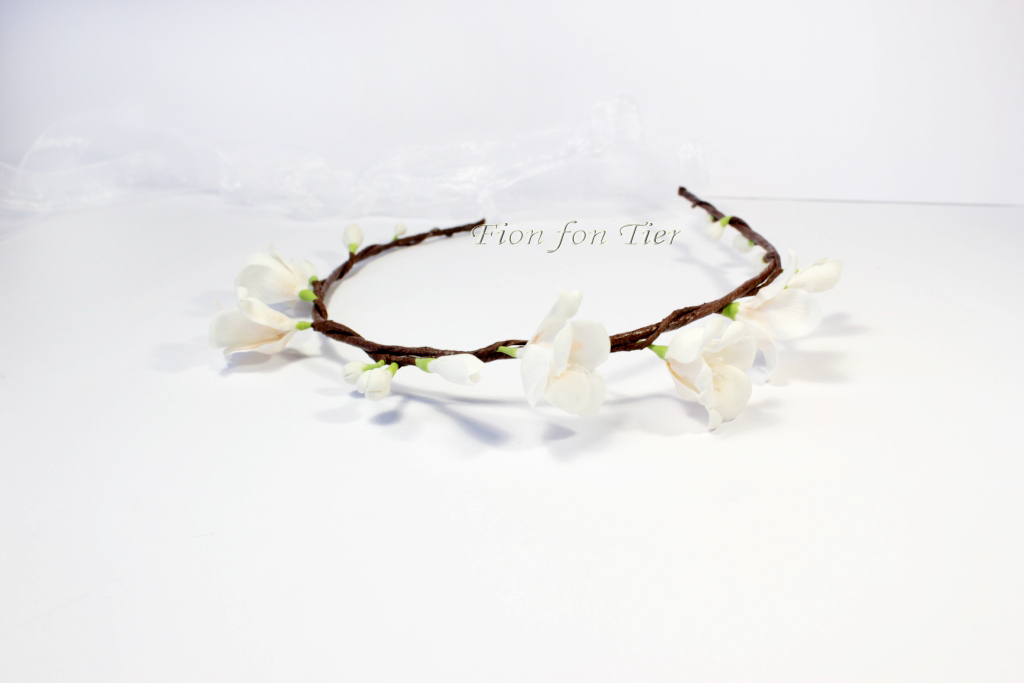 Simple Woodland tiara 4