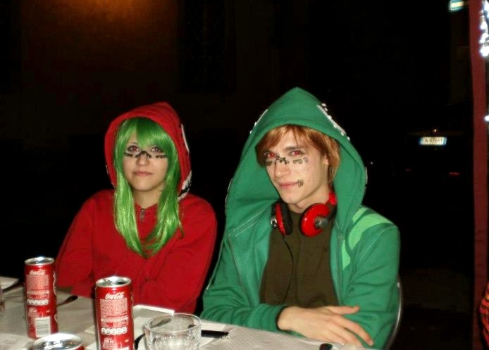 Matryoshka Gumi and Hashiyan Cosplay