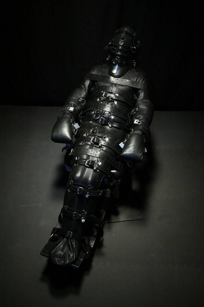 Inescapable Rubber Confinement by Marik29 on DeviantArt