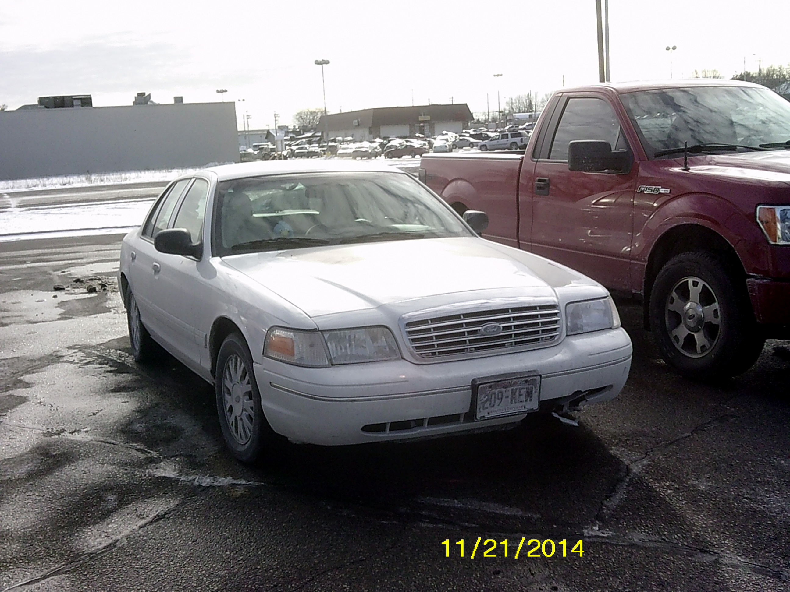 2004 Ford Crown Victoria LX