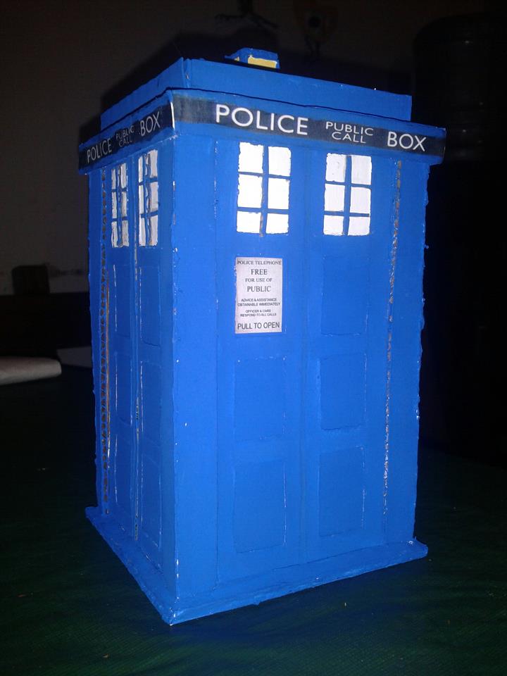 TARDIS pencil holder