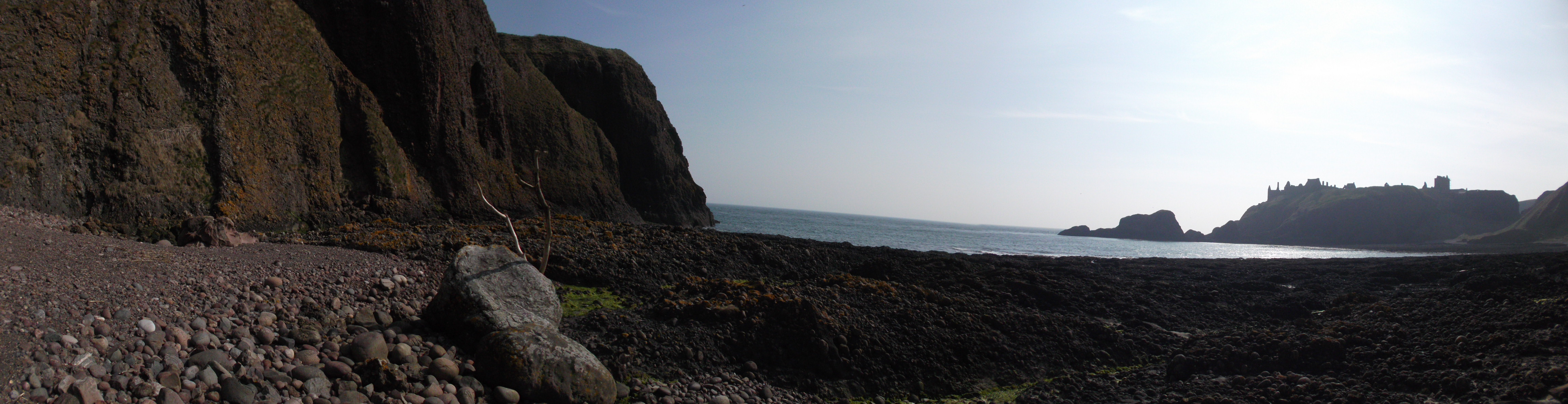 Dunnottar Castle from the rocks