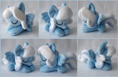 Plushie Snow Drop