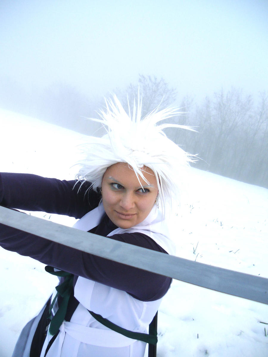 Toshiro Hitsugaya Cosplay By TheBonnyBB On DeviantArt toshiro-hitsugaya-cosplay-by-thebonnybb-on-deviantart