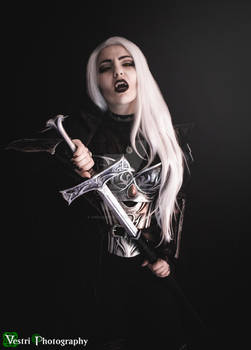 Female Sorin Markov Cosplay