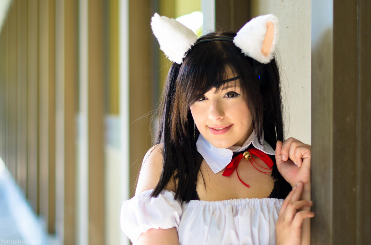 Kana's Necomimi Maid Cosplay 02