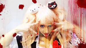 Enoshima Junko Cosplay, Bloody!