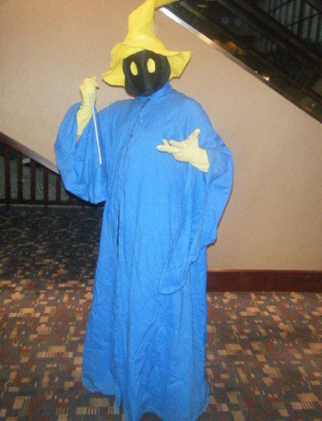 Naka-Kon '10-Black Mage 2