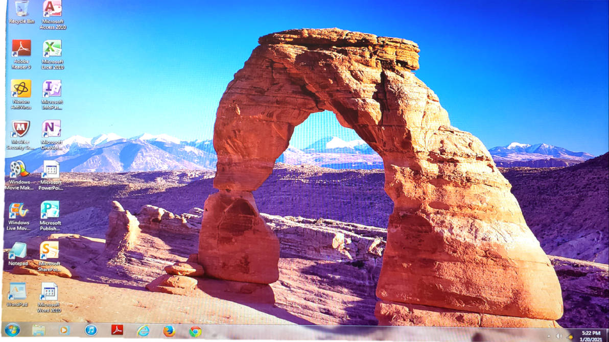 Old Windows Desktop Screen by StBonaventureBonnies on DeviantArt
