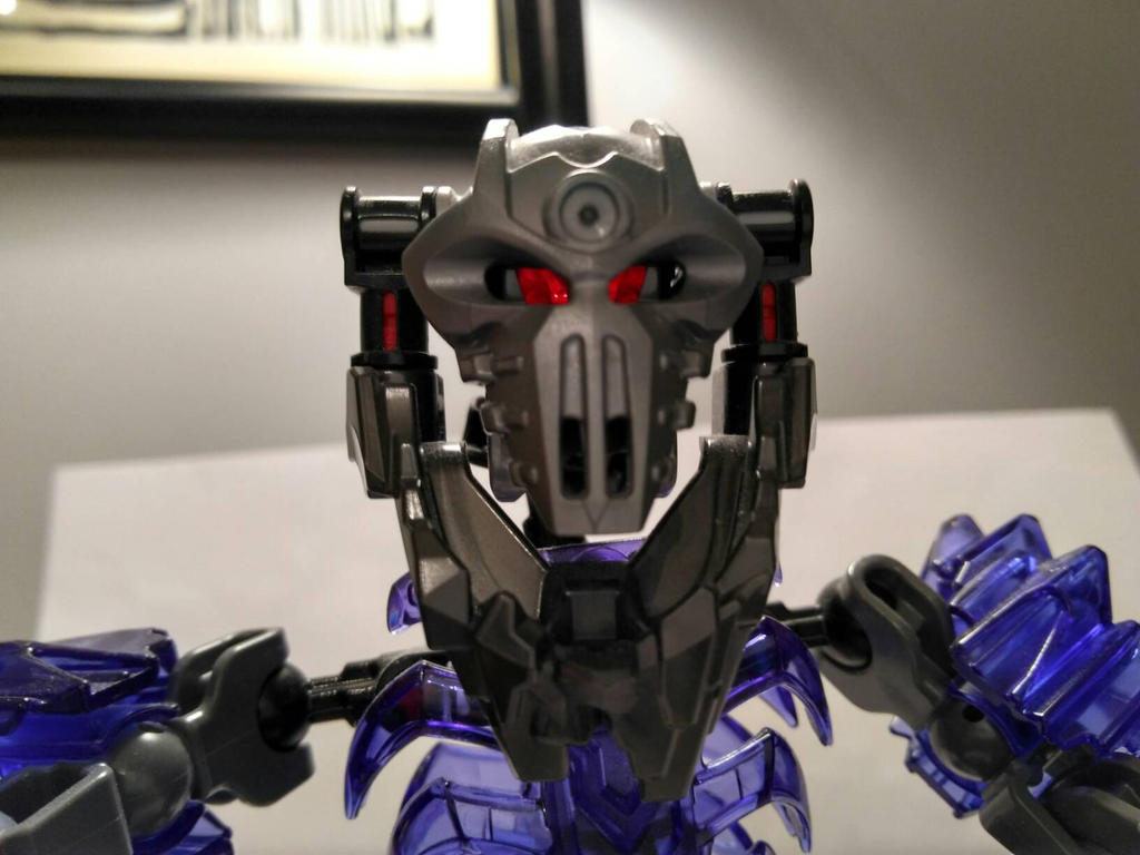 Var Head-shot by TheSirenLord on DeviantArt