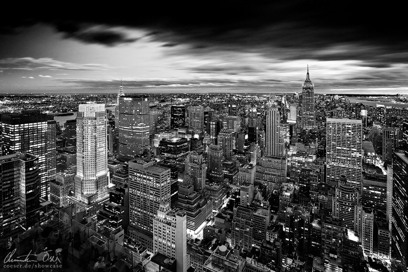 Magic skyline of New York bw