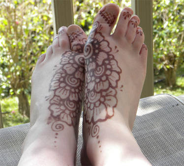 Henna Flower Feet - Stain