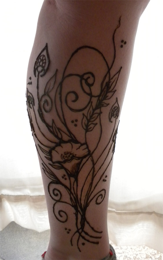 Leg Poppy Henna