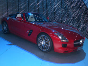 New Mercedes SLS AMG Roadster