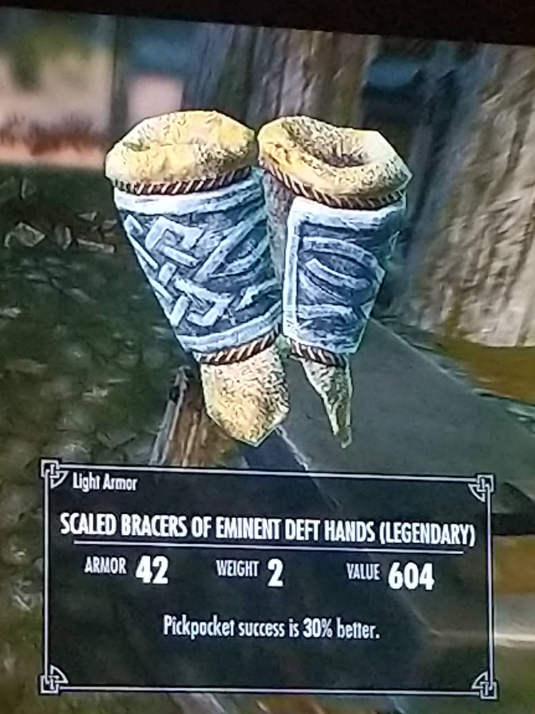 Scaled bracer of Eminent deft hands by kingmasn22 on DeviantArt