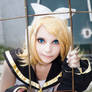 Kagamine Rin cosplay - Bird in a Cage