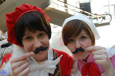 Spain and Chibimano #3 - MOUSTACHE!