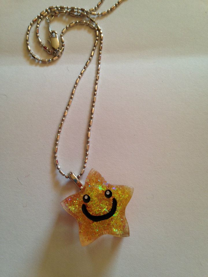 Kawaii Smiley Star Resin Necklace