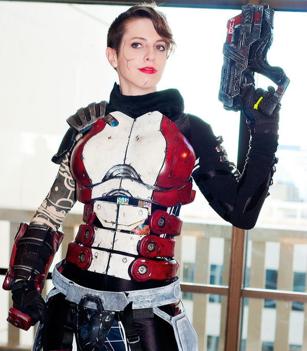 Mass Effect N7 Cosplay Photoshoot - DragonCon