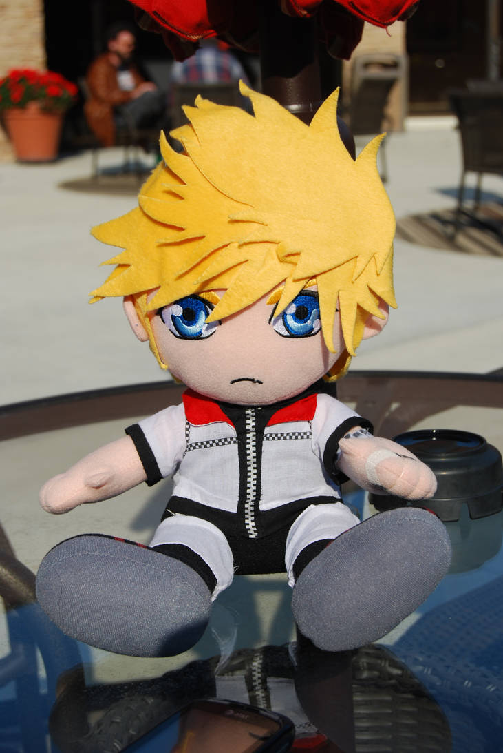 Roxas Plushie by MystFearie93 on DeviantArt