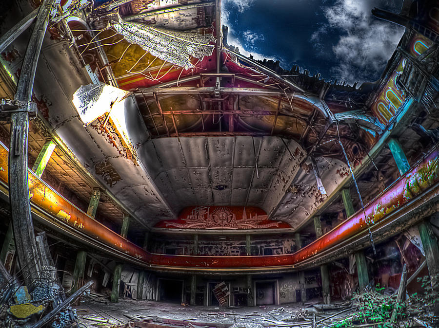 until the curtain rises again by phoelixde