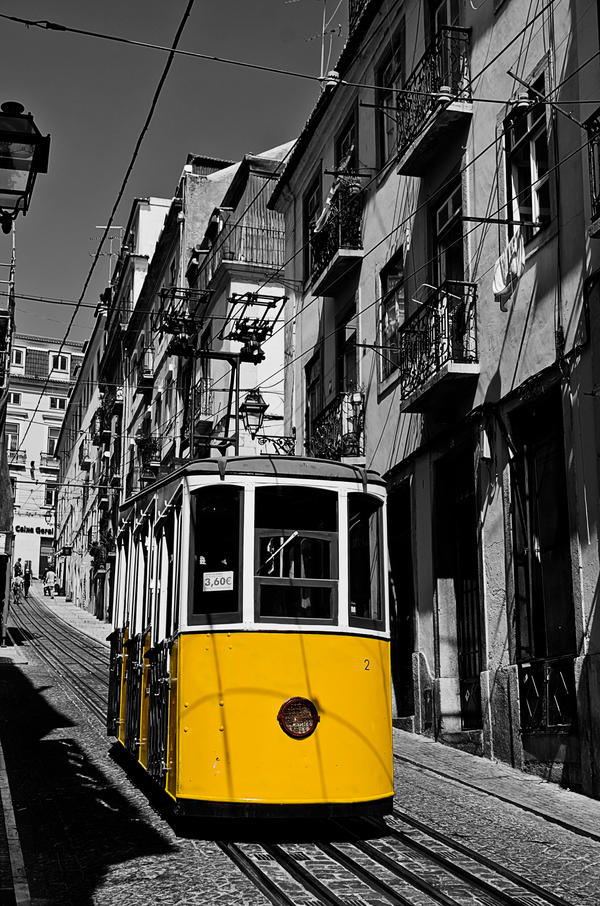 Elevador da Bica by phoelixde